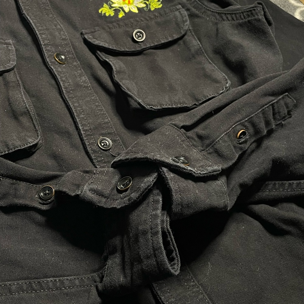 Vans Black Embroidered Utility Jacket XS Floral Button Front Size X-Small - Picture 10 of 12